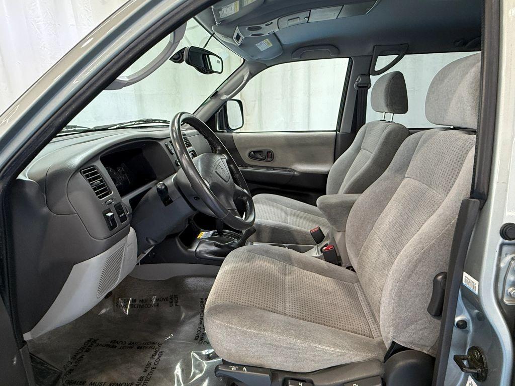 34k-Mile 2000 Mitsubishi Montero Sport