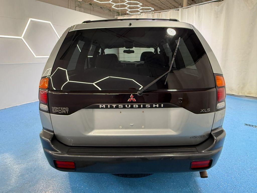 34k-Mile 2000 Mitsubishi Montero Sport