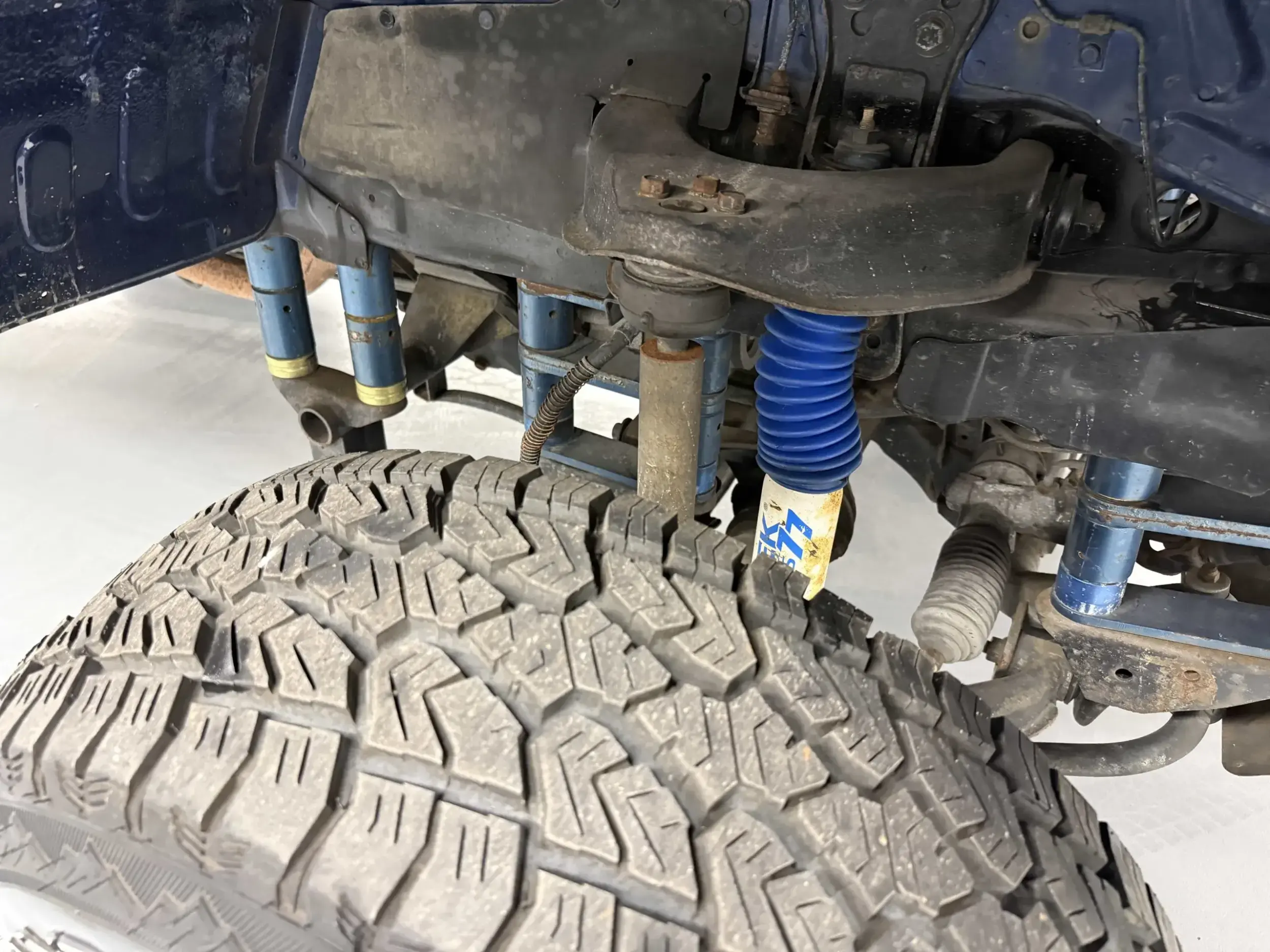 Lifted 1993 Mitsubishi Delica L300