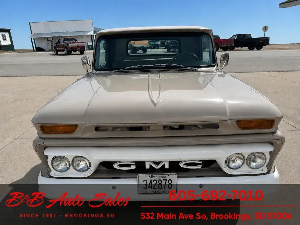 1965 GMC C10 Pickup - 3