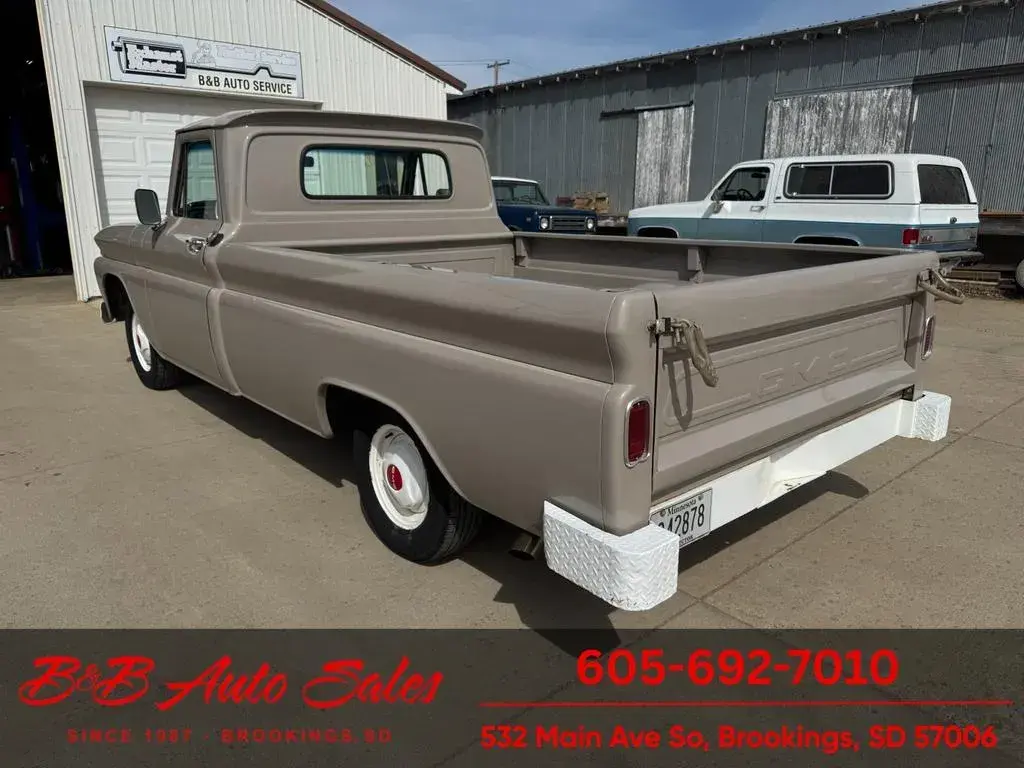 1965 GMC C10 Pickup - 4
