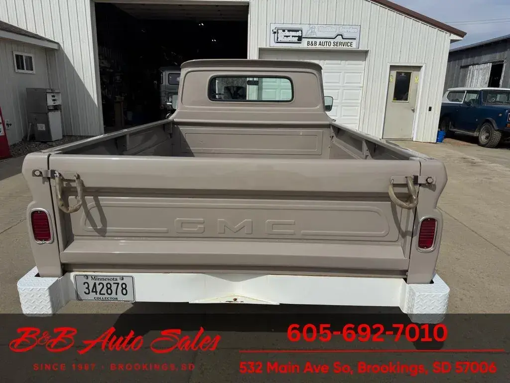 1965 GMC C10 Pickup