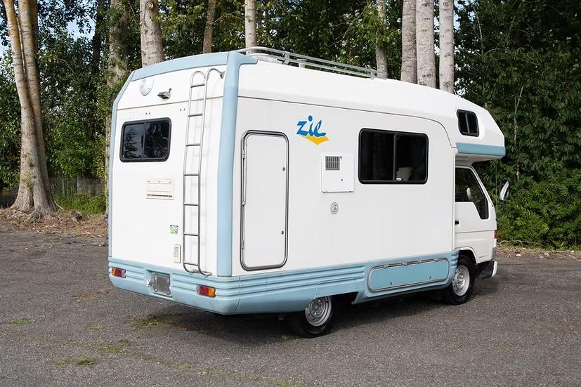 2000 Toyota Camroad ZiL - 2