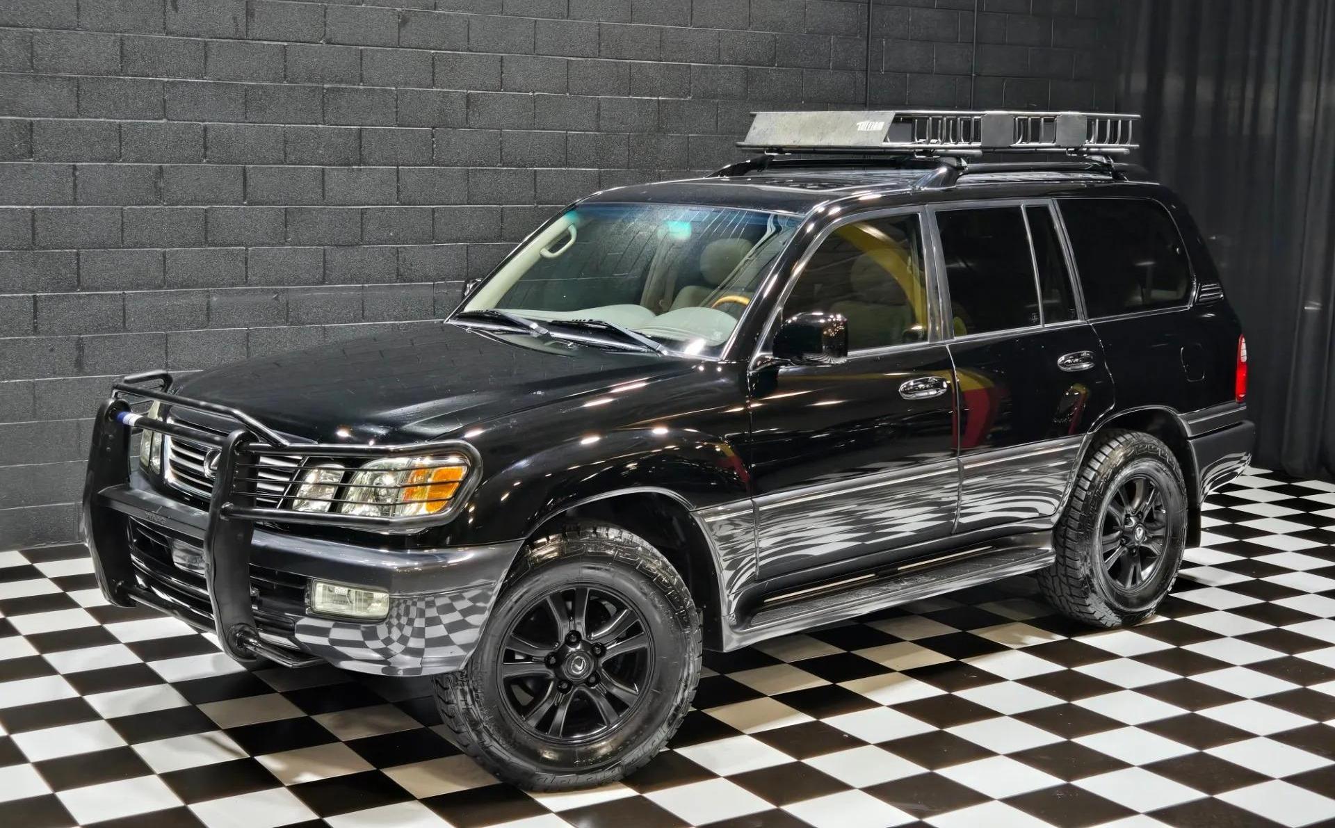  Lexus LX
