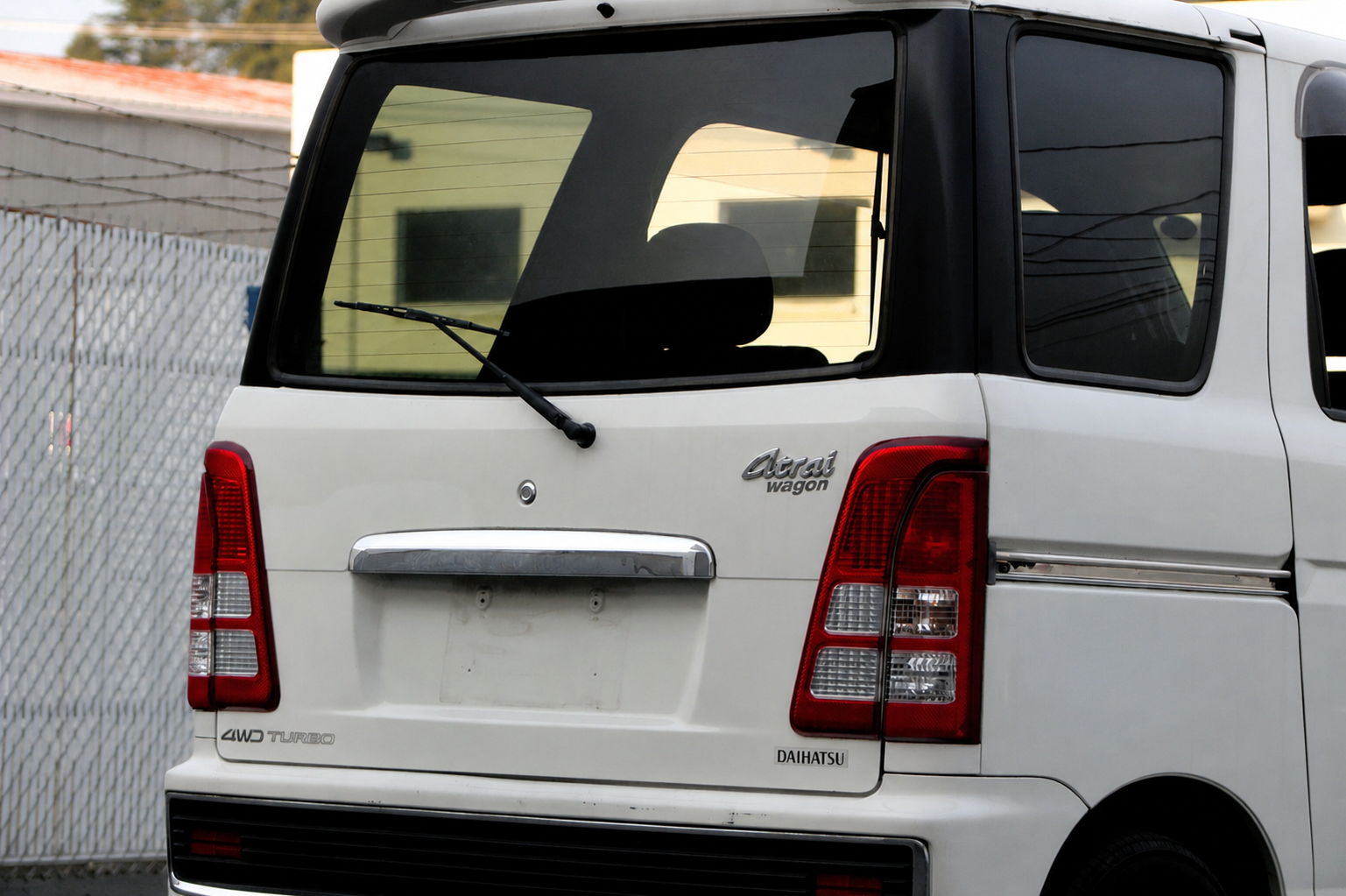 Pending Sale: 2001 Daihatsu Atrai Turbo 4x4