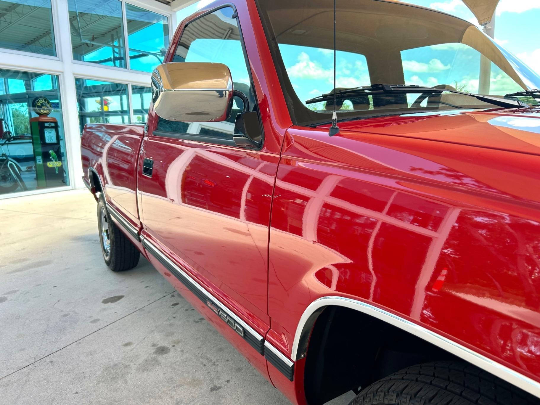 17k-Mile 1993 GMC Sierra SLE