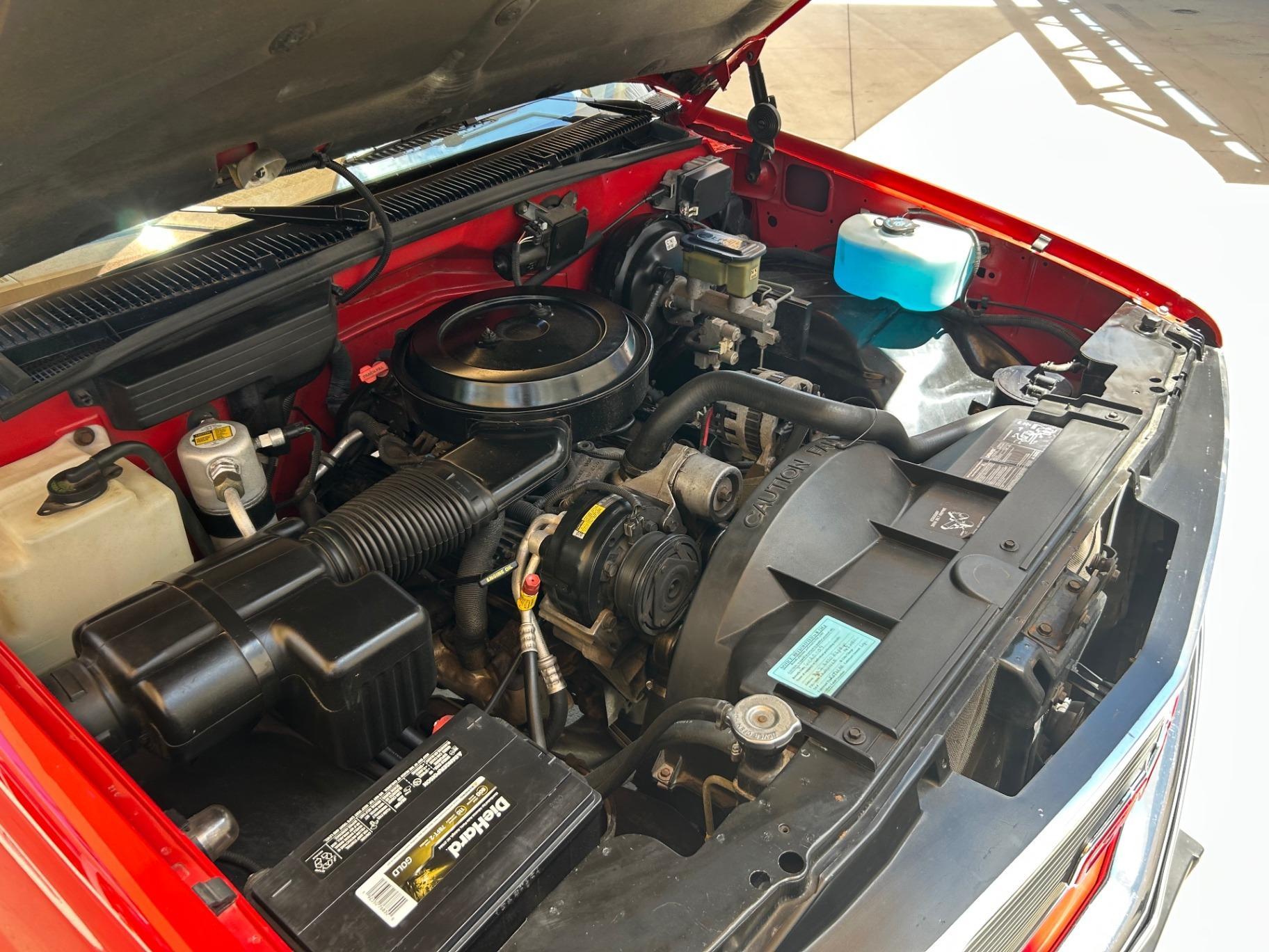 17k-Mile 1993 GMC Sierra SLE