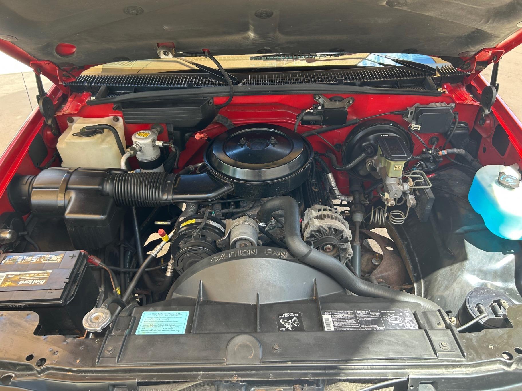 17k-Mile 1993 GMC Sierra SLE