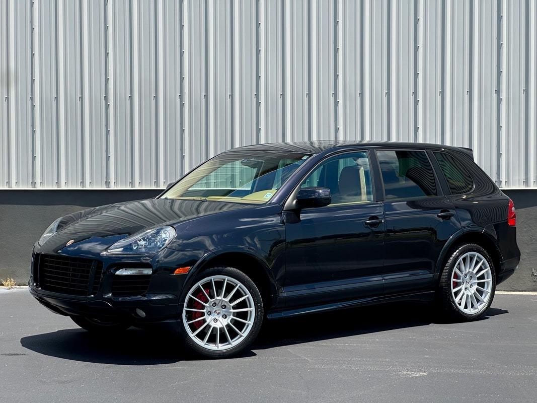 Sale Pending: 2010 Porsche Cayenne GTS