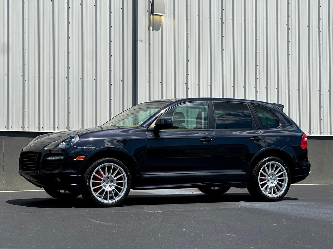 Sale Pending: 2010 Porsche Cayenne GTS