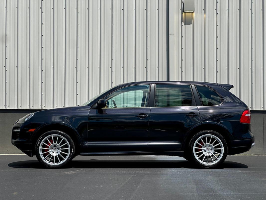Sale Pending: 2010 Porsche Cayenne GTS