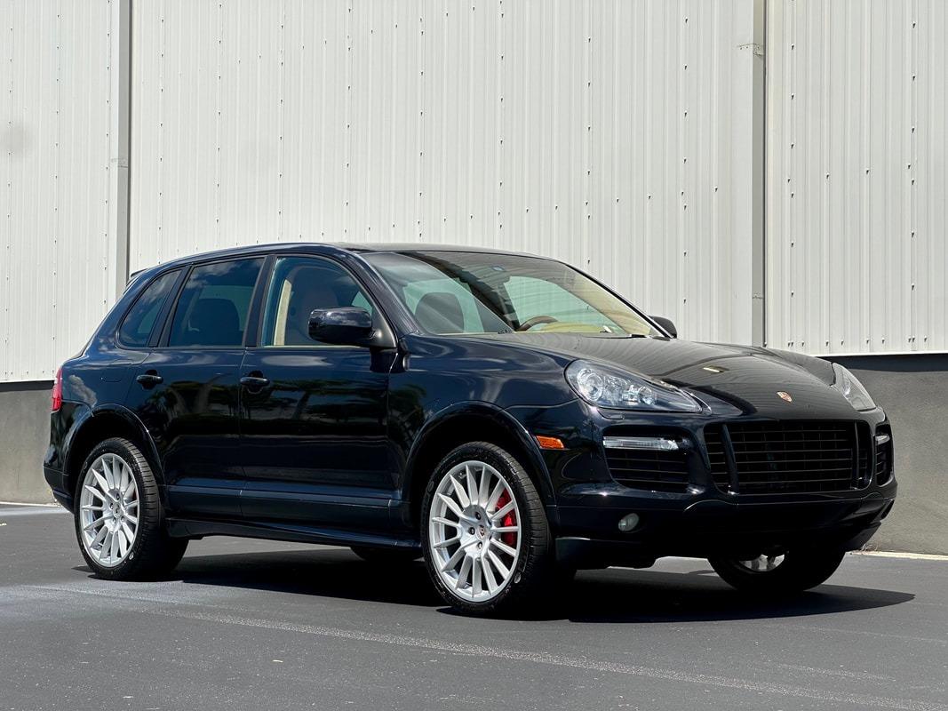 Sale Pending: 2010 Porsche Cayenne GTS