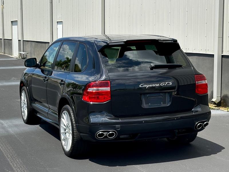 Sale Pending: 2010 Porsche Cayenne GTS