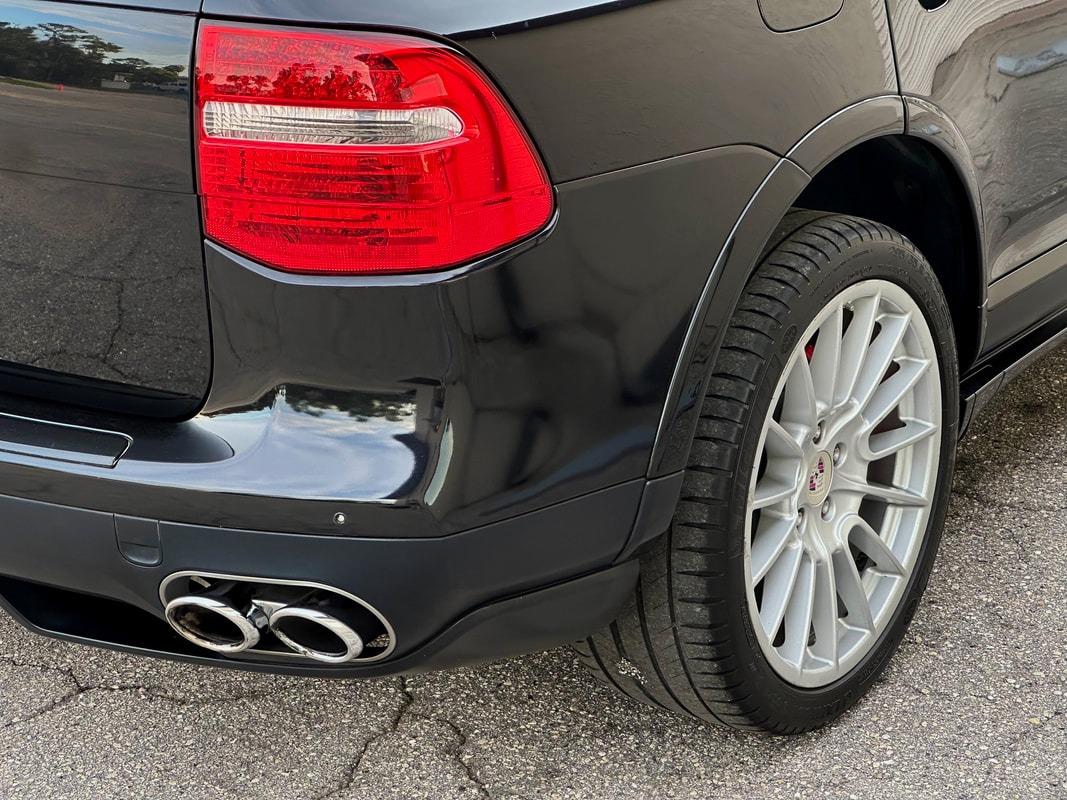 Sale Pending: 2010 Porsche Cayenne GTS