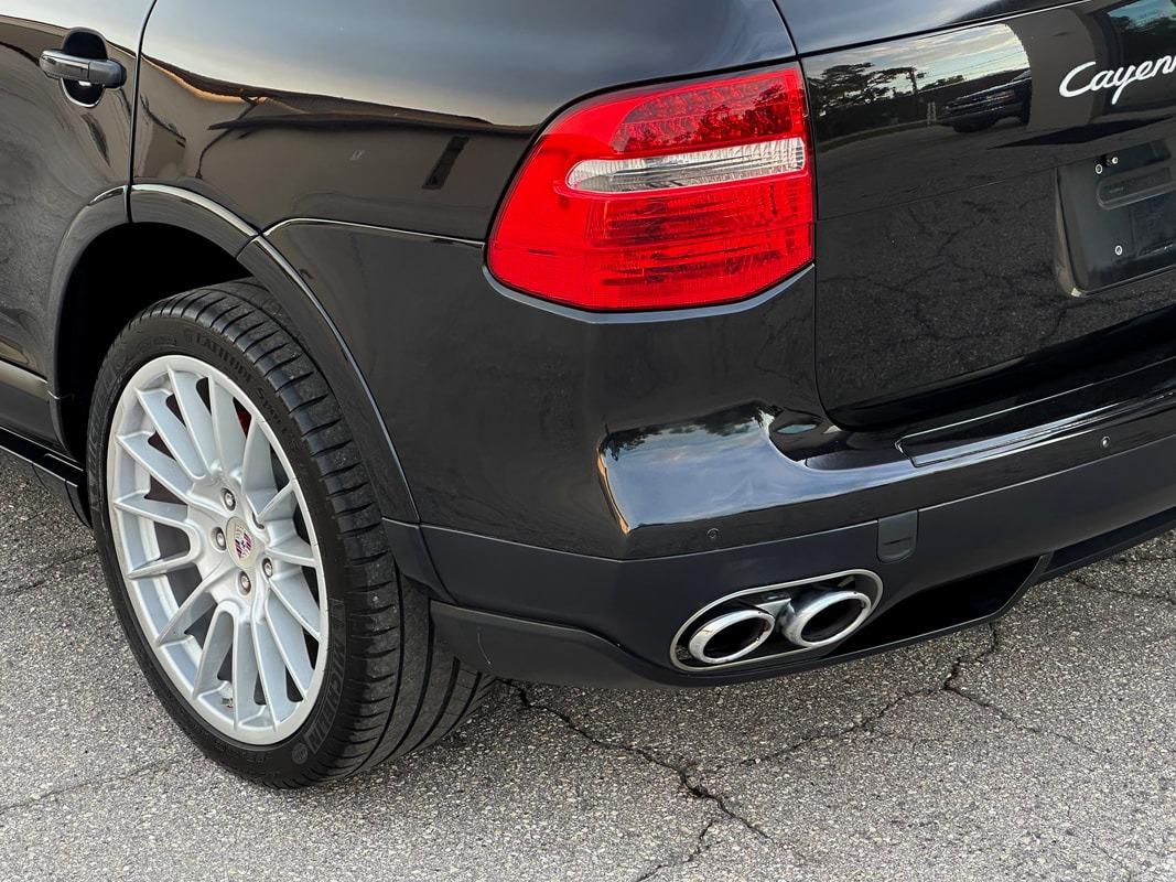 Sale Pending: 2010 Porsche Cayenne GTS