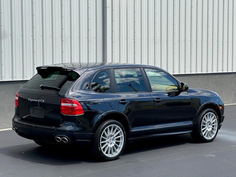 Sale Pending: 2010 Porsche Cayenne GTS