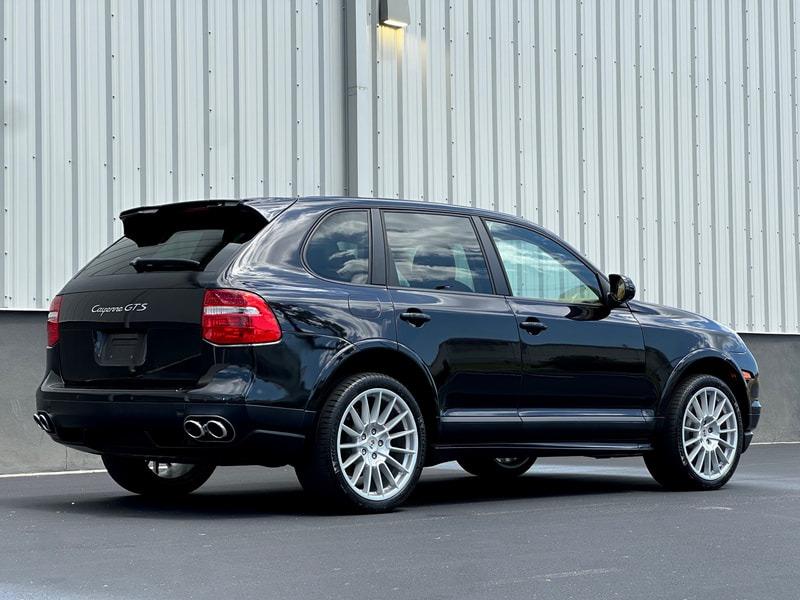 Sale Pending: 2010 Porsche Cayenne GTS