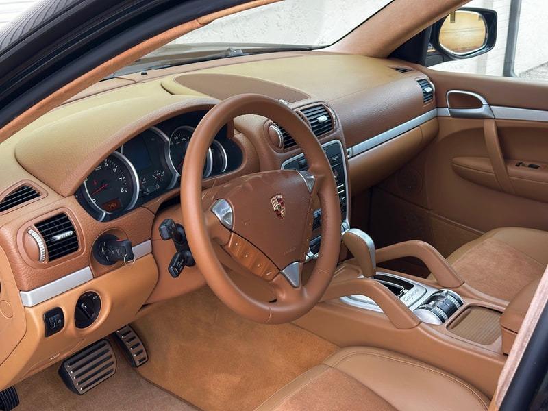 Sale Pending: 2010 Porsche Cayenne GTS