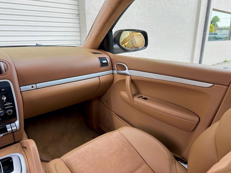 Sale Pending: 2010 Porsche Cayenne GTS