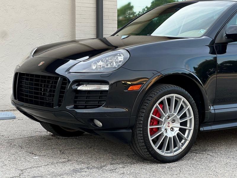 Sale Pending: 2010 Porsche Cayenne GTS