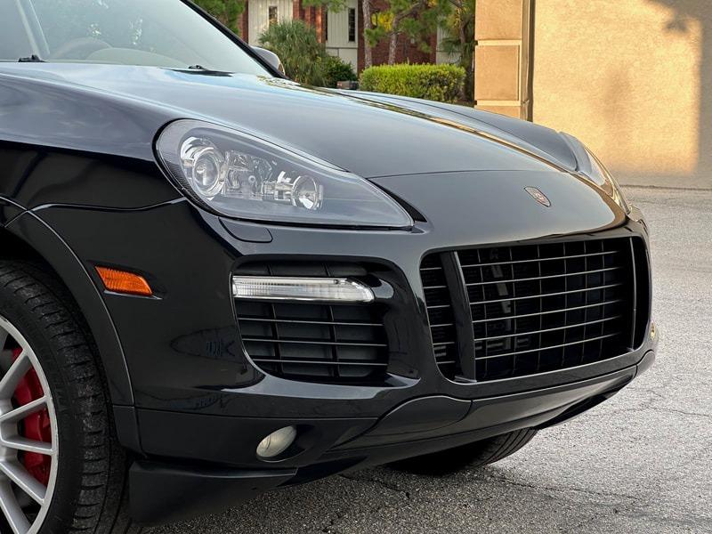 Sale Pending: 2010 Porsche Cayenne GTS