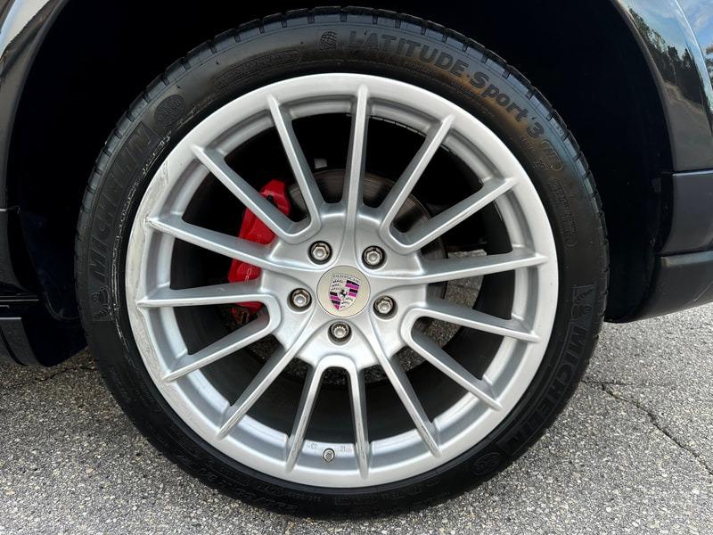 Sale Pending: 2010 Porsche Cayenne GTS