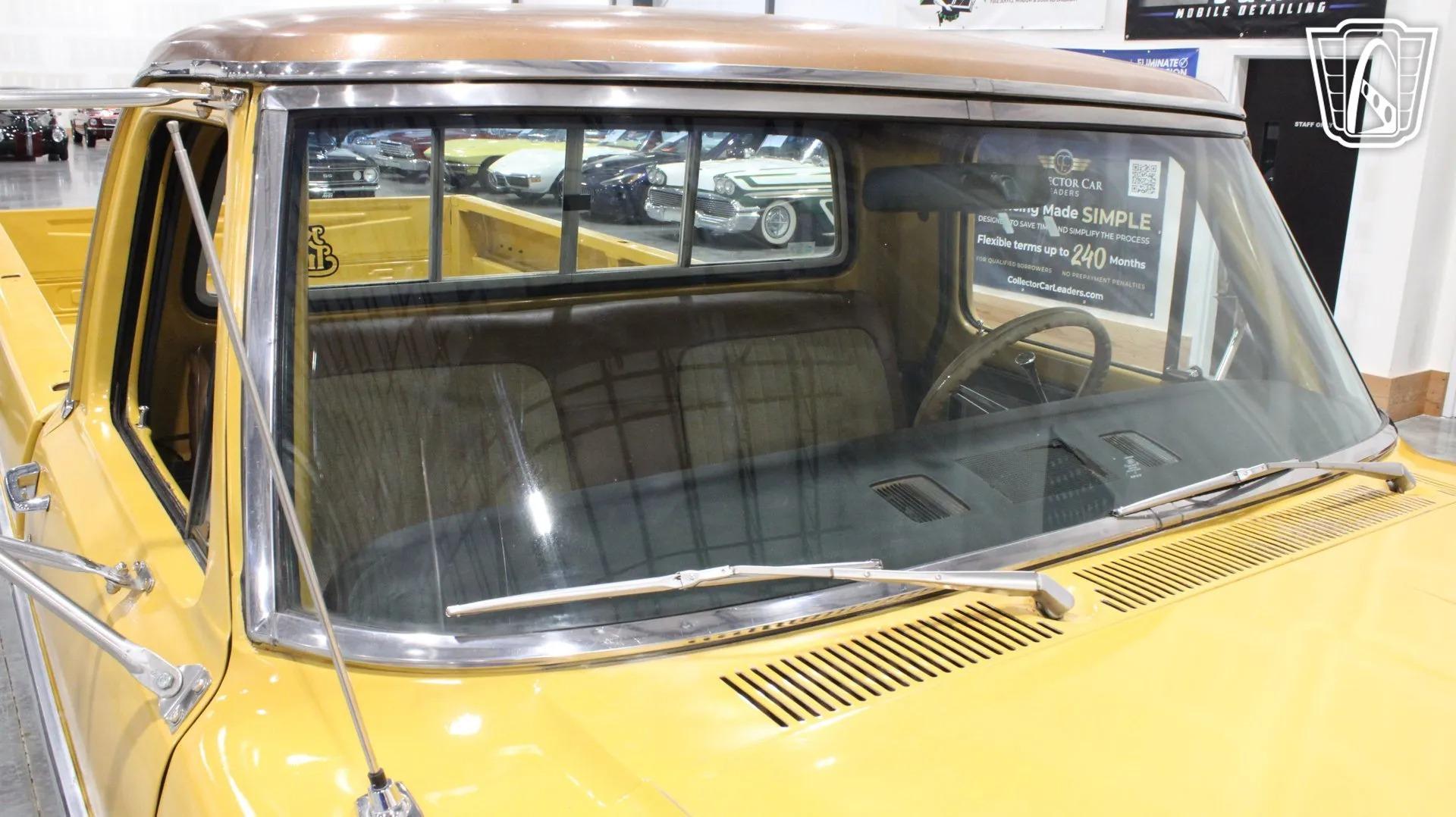 1972 Ford F-250 Camper Special