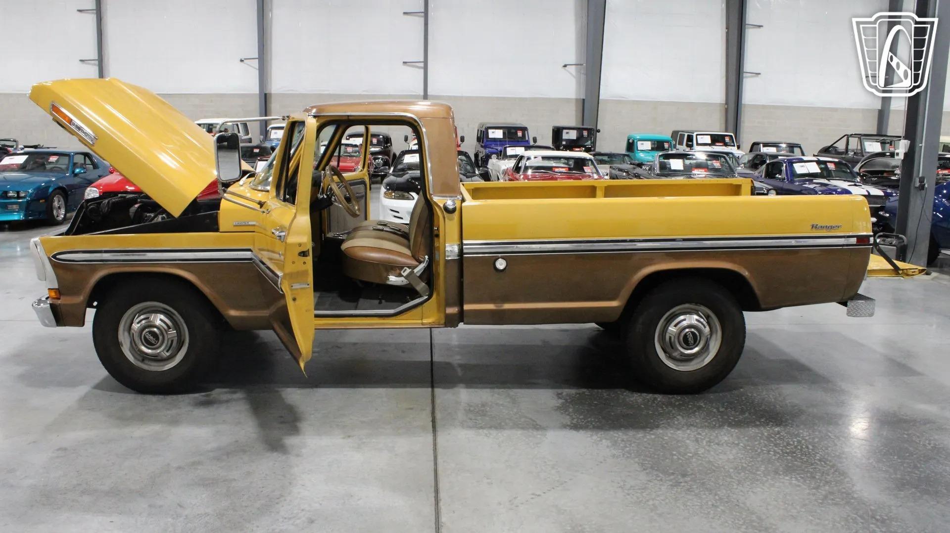 1972 Ford F-250 Camper Special
