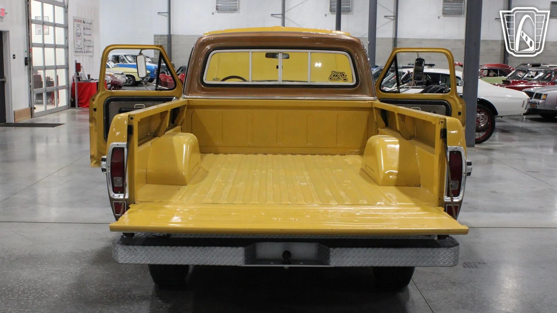 1972 Ford F-250 Camper Special