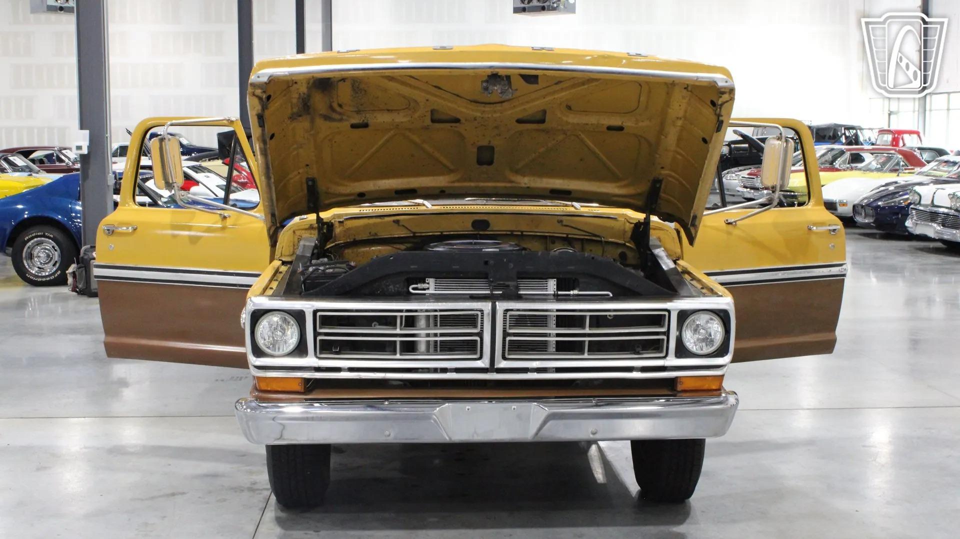 1972 Ford F-250 Camper Special