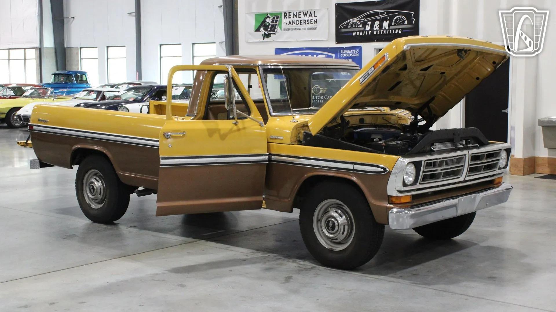 1972 Ford F-250 Camper Special