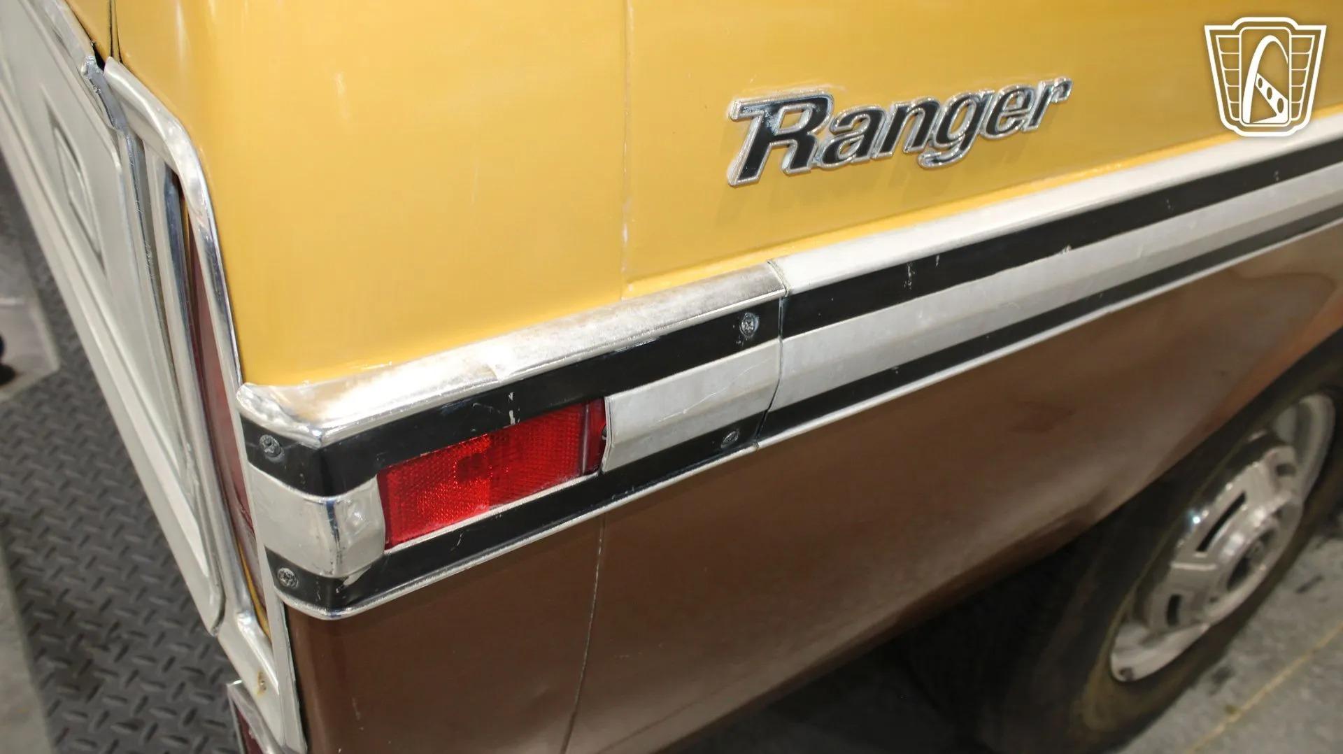 1972 Ford F-250 Camper Special