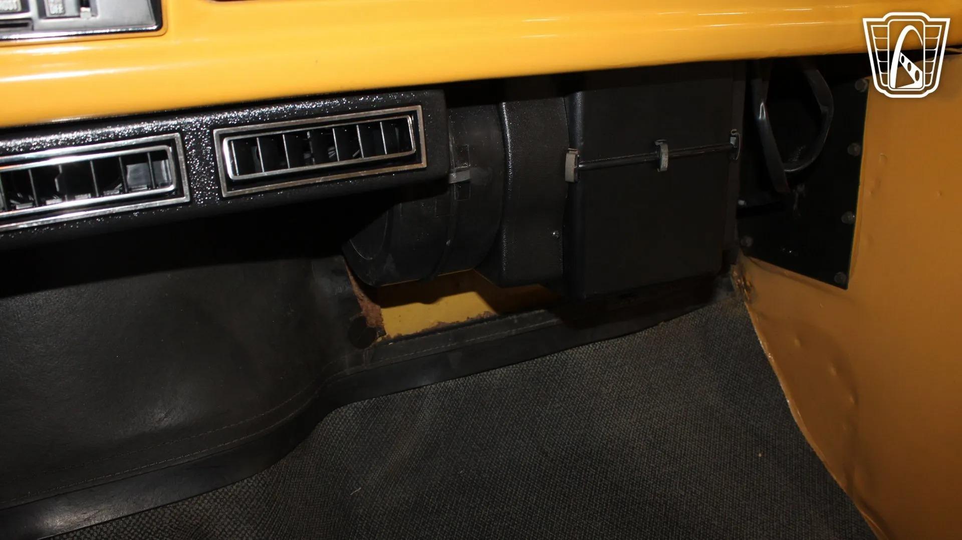 1972 Ford F-250 Camper Special