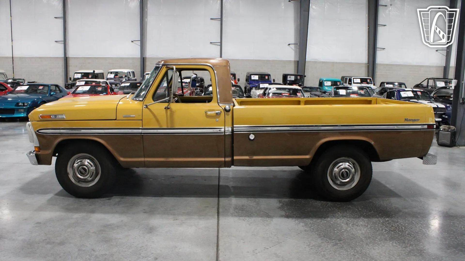 1972 Ford F-250 Camper Special