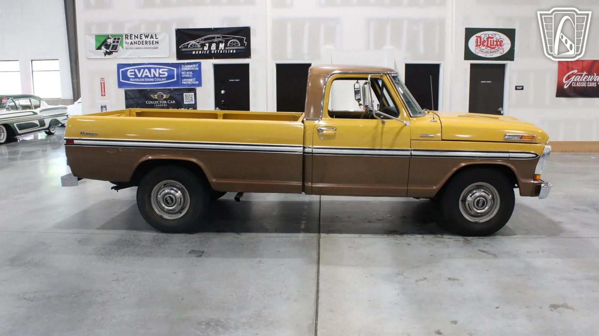 1972 Ford F-250 Camper Special