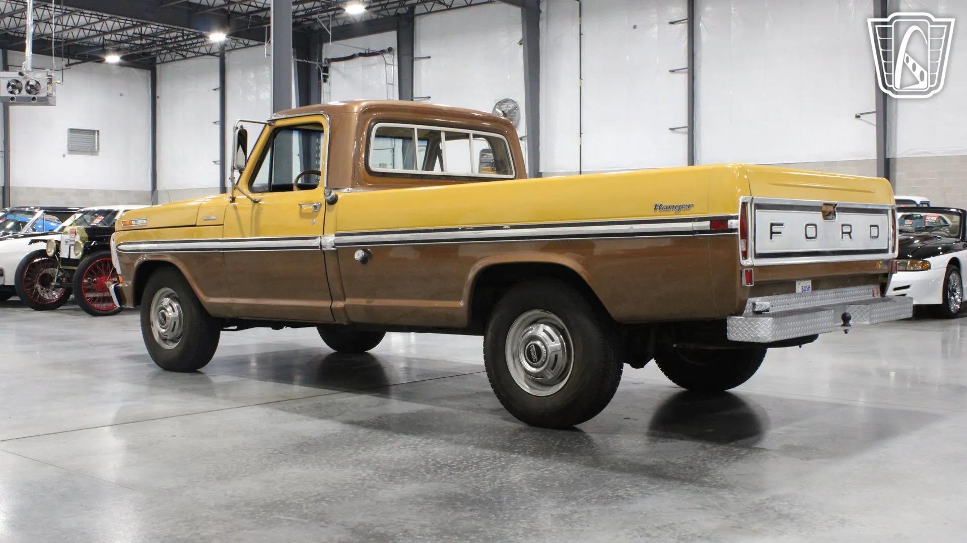 1972 Ford F-250 Camper Special