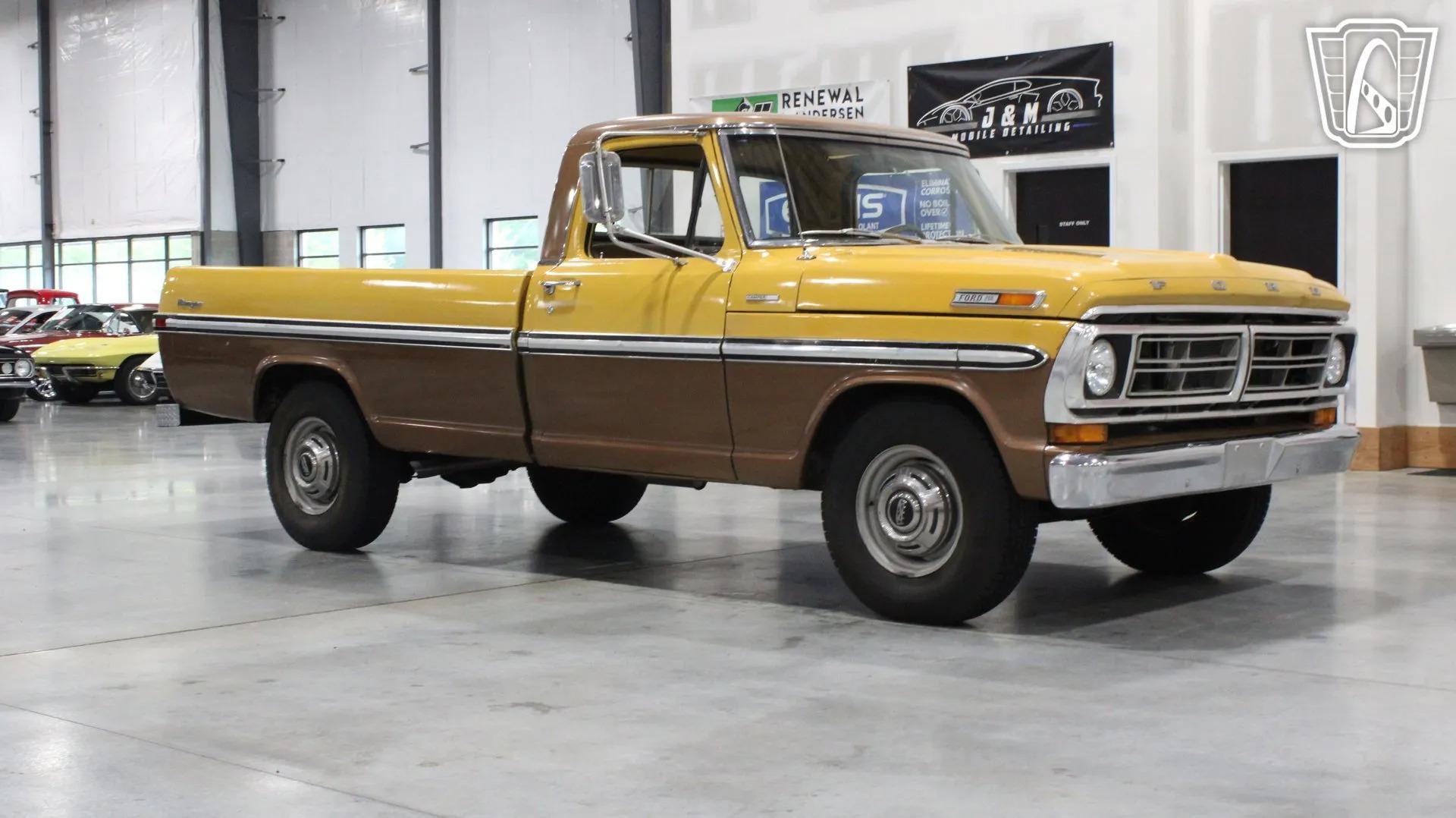 1972 Ford F-250 Camper Special