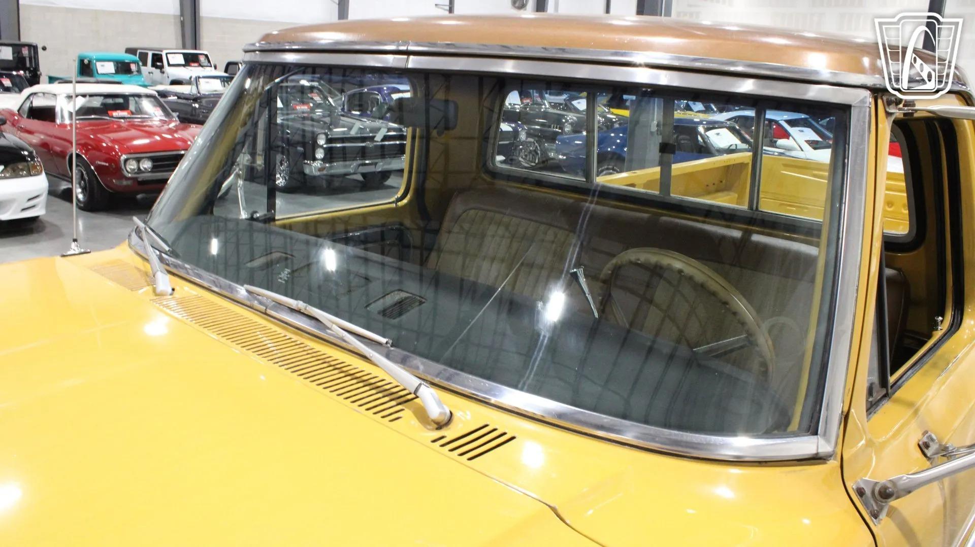 1972 Ford F-250 Camper Special