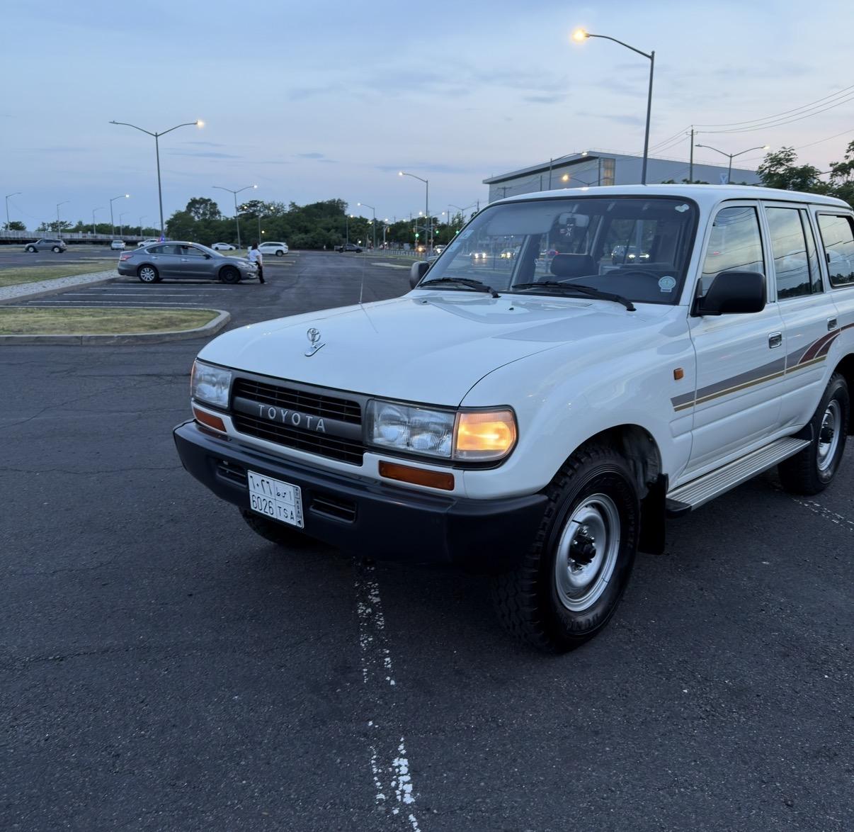 GCC-Spec 1994 Toyota Land Cruiser G