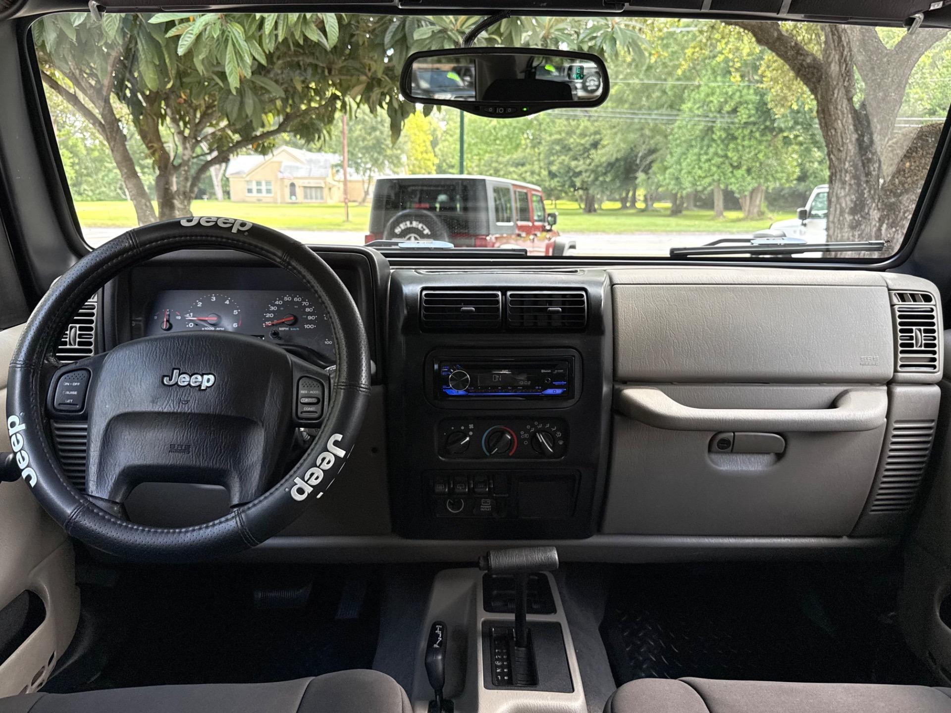 Sale Pending: 2004 Jeep Wrangler Sahara