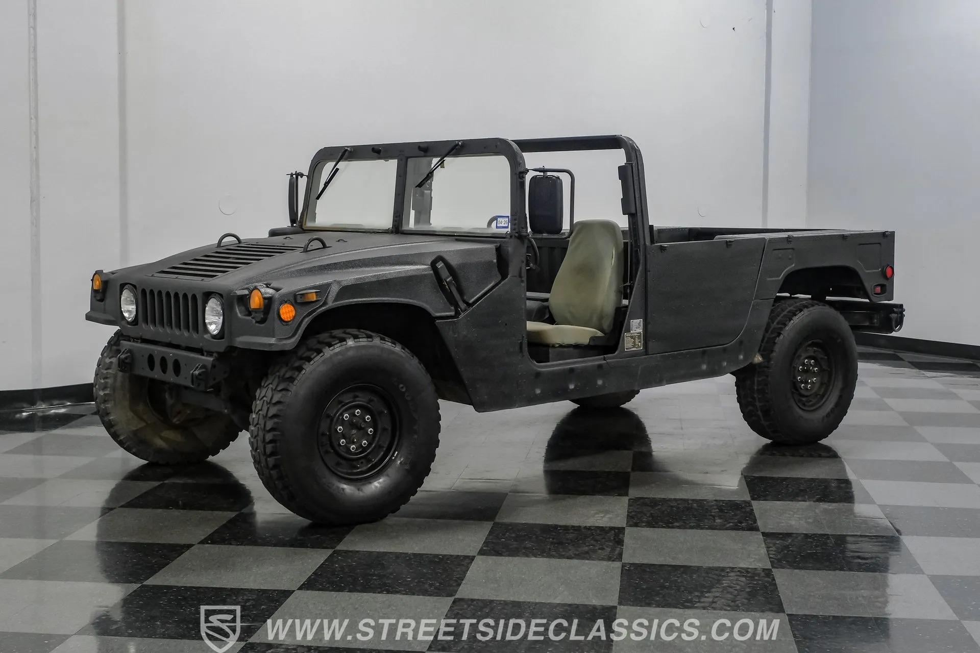  AM General HMMWV / Humvee