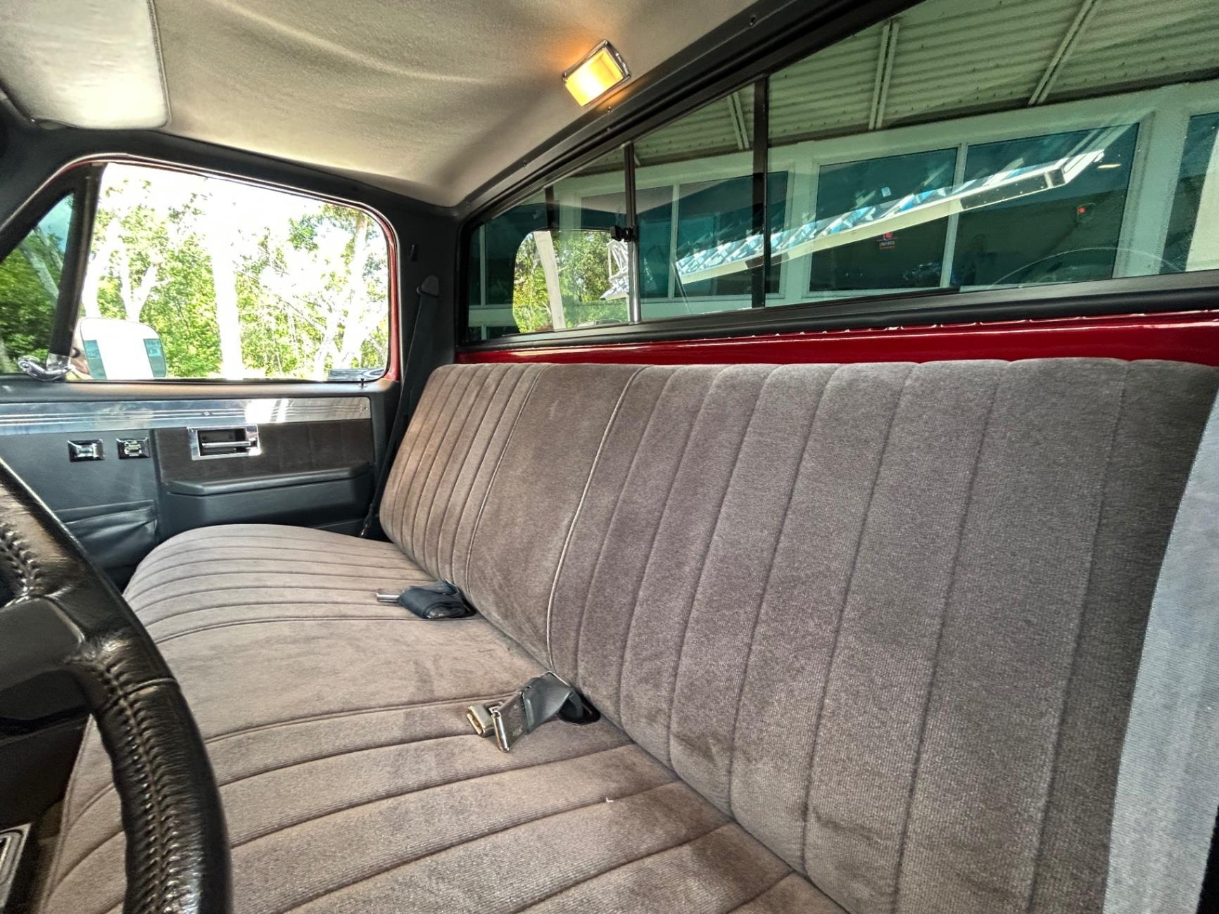1987 Chevrolet V-10