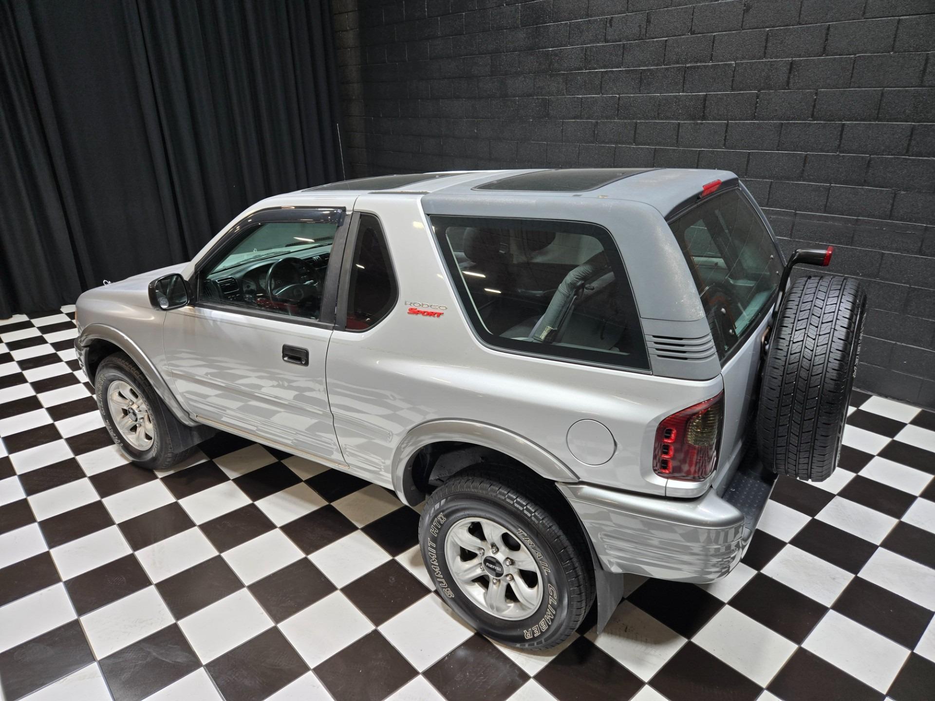 2002 Isuzu Rodeo Sport S