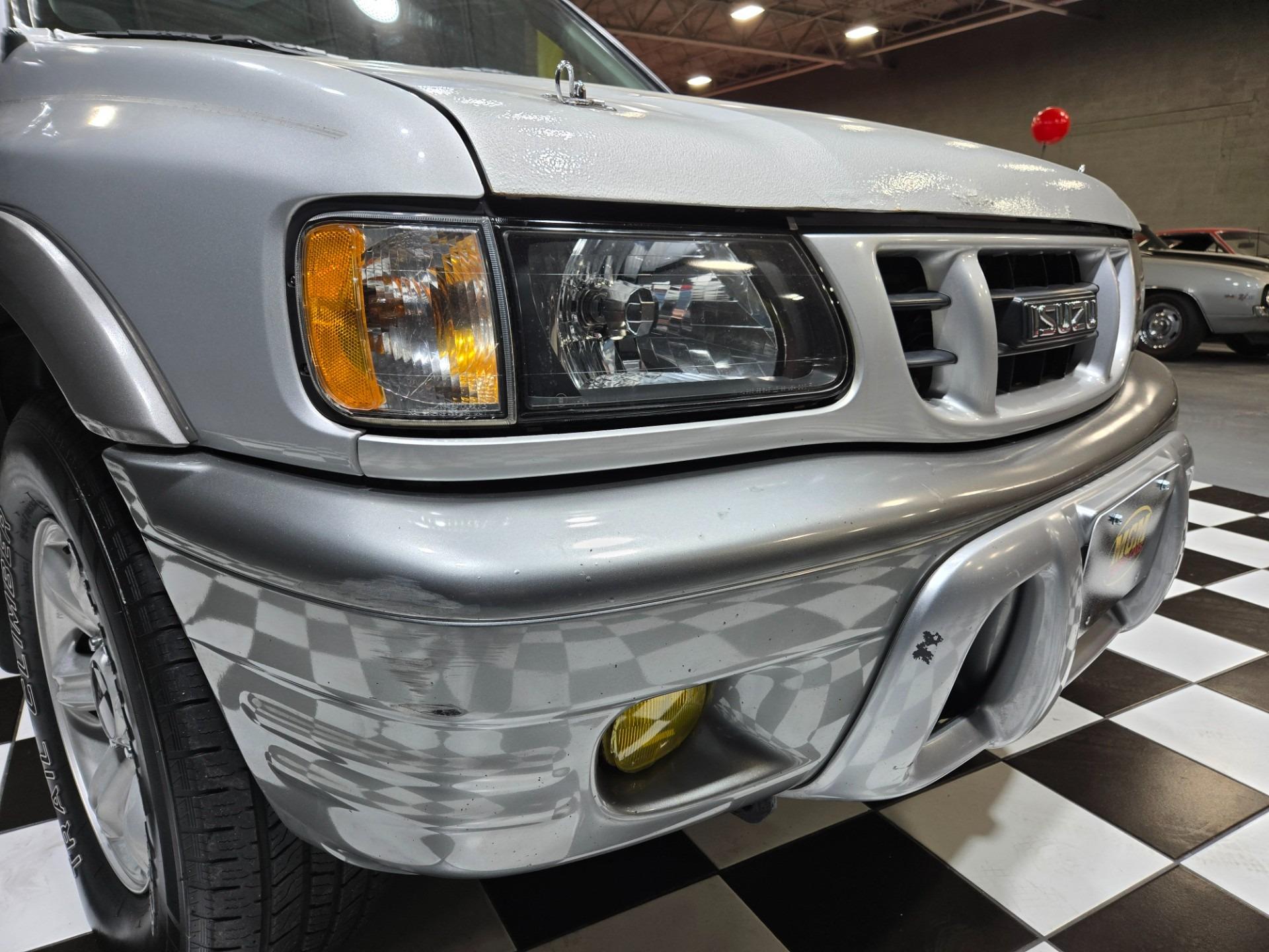 2002 Isuzu Rodeo Sport S