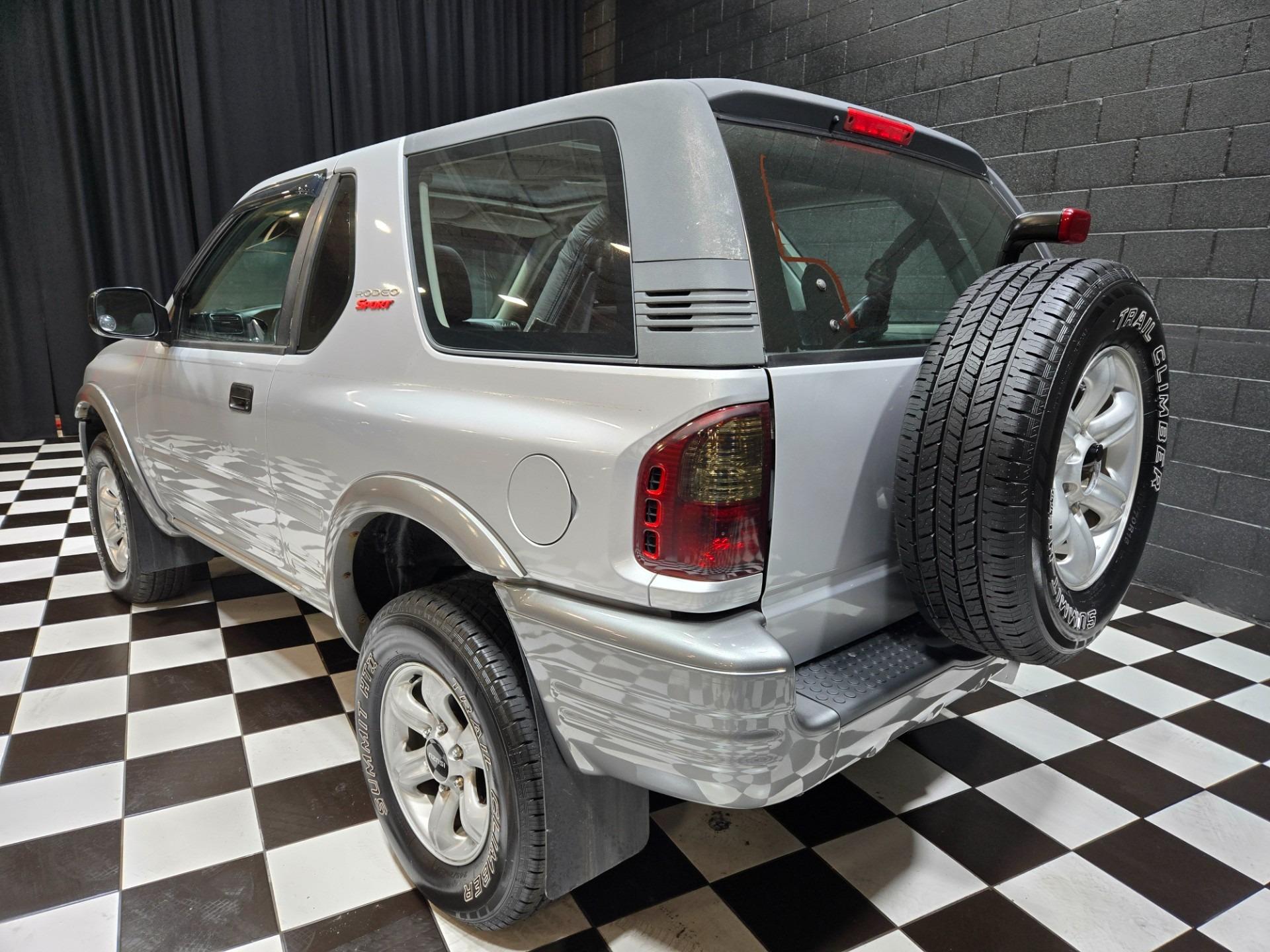 2002 Isuzu Rodeo Sport S