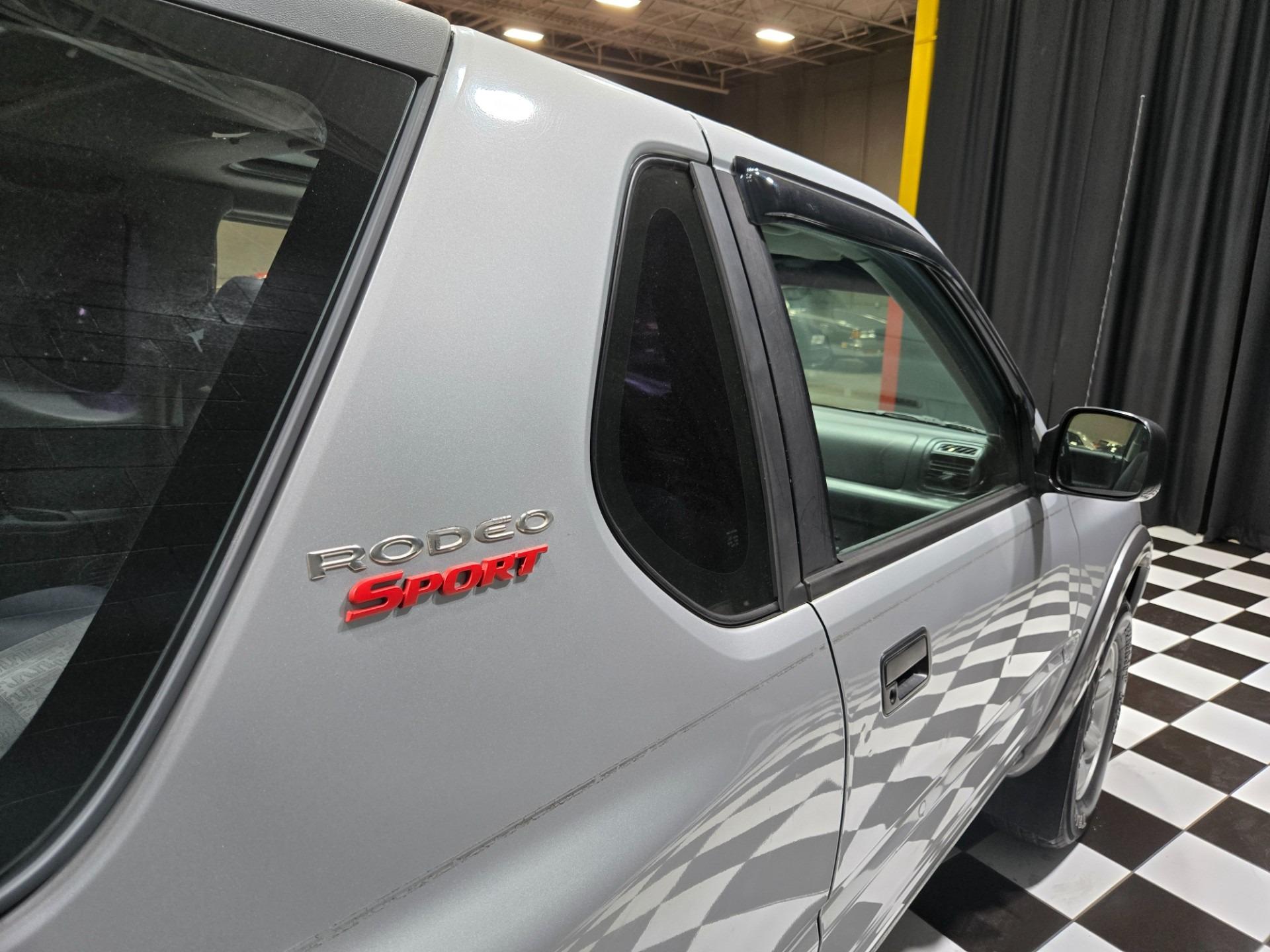 2002 Isuzu Rodeo Sport S