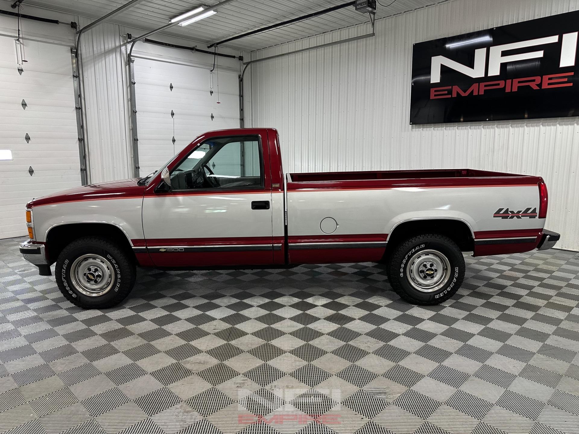 1992 Chevrolet K1500 Silverado - 2