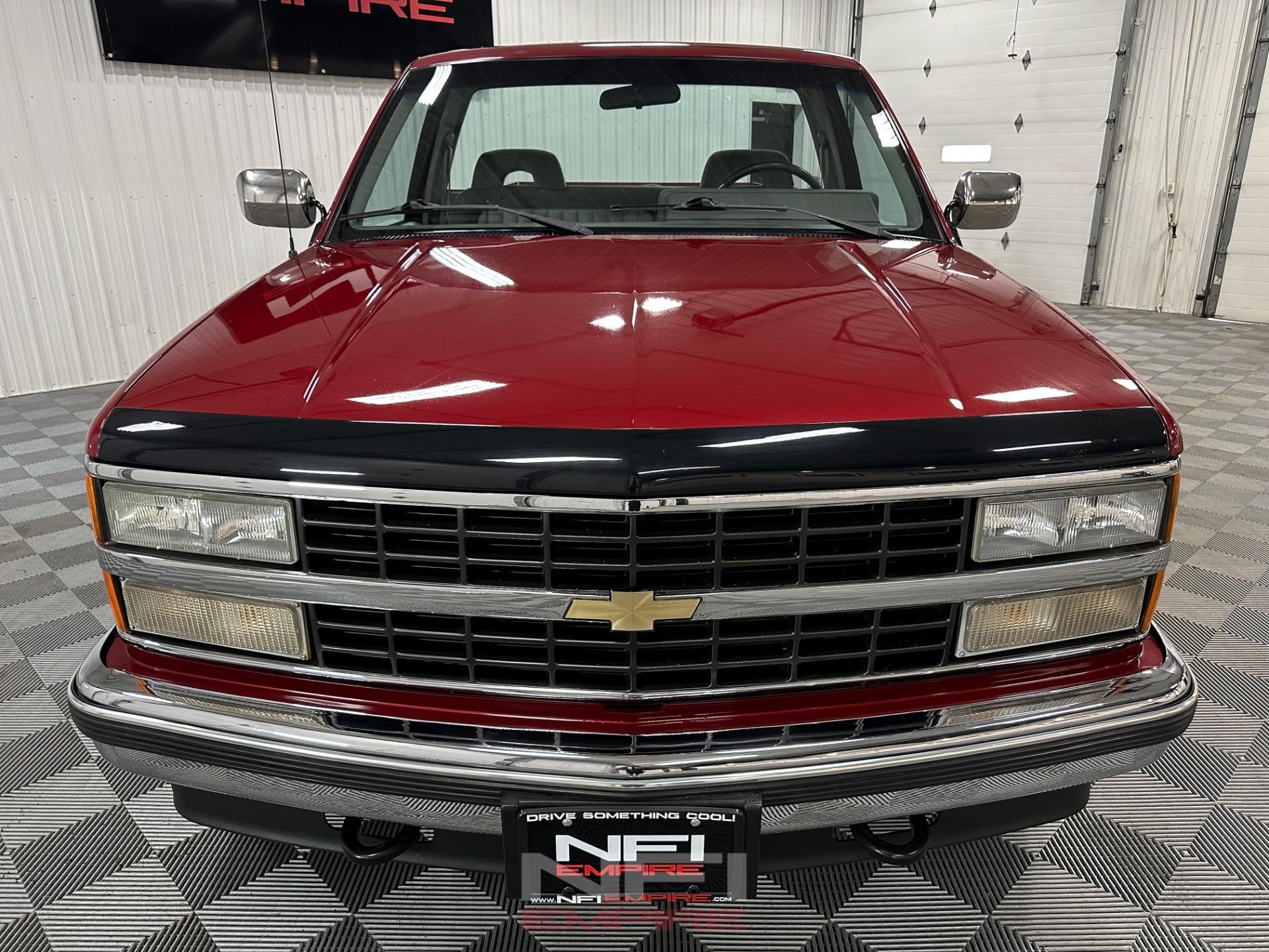 1992 Chevrolet K1500 Silverado - 3