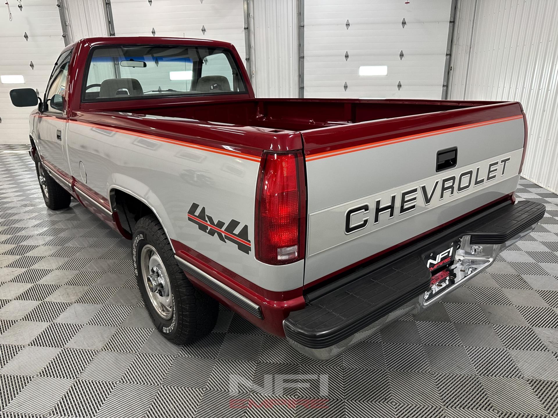 1992 Chevrolet K1500 Silverado - 4