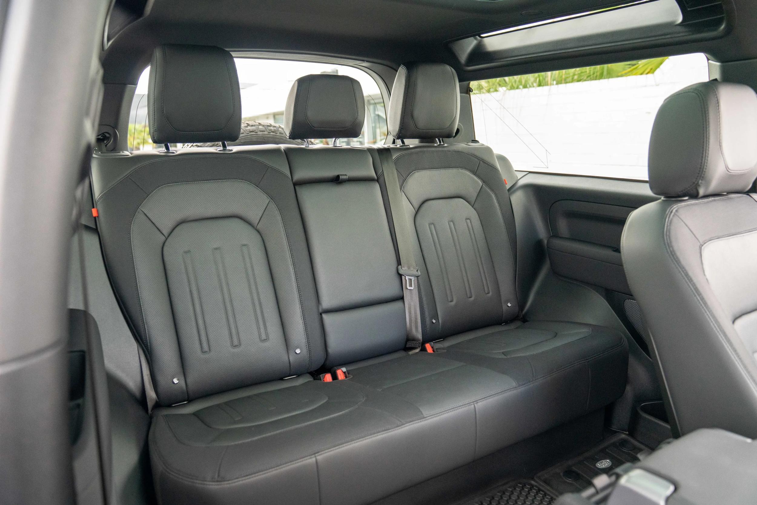 2022 Land Rover Defender 90 X-Dynamic S